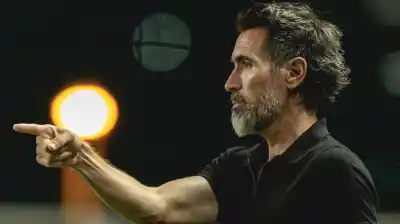 Domínguez estalla tras la final perdida: la advertencia que dejó helados a sus jugadores en Brasil