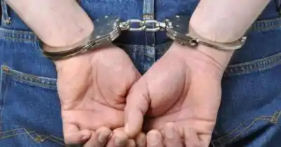 Volvió al lugar del robo y la policía lo esperaba: la insólita caída de un ladrón en La Plata