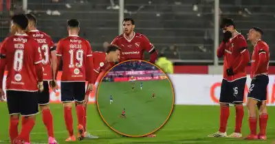El insólito blooper del relator rosarino que confundió a los jugadores en el partido de Atlético Tucumán