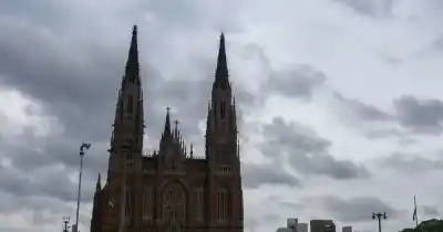 El frío no da tregua en La Plata: cómo estará el tiempo este jueves y qué pasará el viernes
