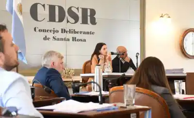 Renunció Vilches y se desató la pelea por la presidencia de Relatores