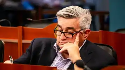 Mamerto Acuña salió al cruce y defendió las disidencias en la oposición: “Es más saludable no ocultarlas”
