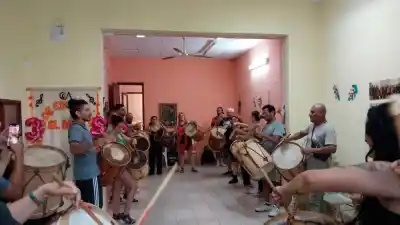 ¿Buscás tu lugar en el arte? La Municipalidad abrió una oferta de talleres gratuitos que te puede sorprender