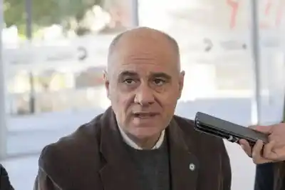 Nuevo portazo en el gabinete de Othar: Bohe vuelve a presentar su renuncia