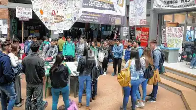 Más de 400 estudiantes de FADU-UNL coparán la explanada de Ciudad Universitaria: ¿qué reclaman?