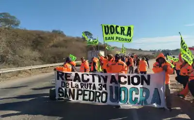 La UOCRA bloquea la Ruta 34: 180 obreros despedidos y una deuda millonaria que paraliza la obra