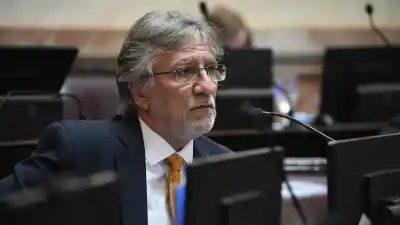 Alerta en el sistema previsional: advierten que la edad jubilatoria podría aumentar