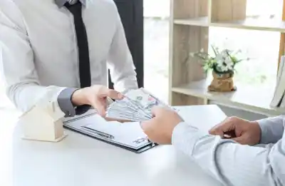 Un banco rompe el molde: lanza créditos hipotecarios en dólares, pero con una condición excluyente