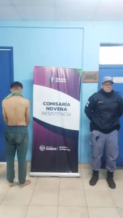 Robó una insignia de auto y el botín que le encontraron dejó a todos sin palabras