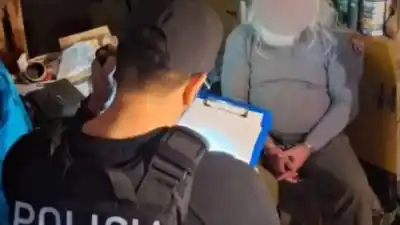 La decisión que tomó un supermercado tras descubrir a un jubilado robando comida