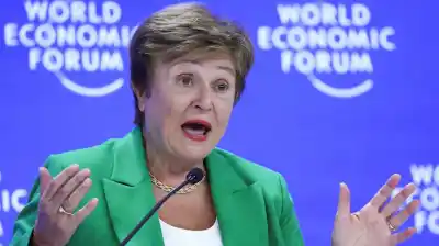 FMI lanza una advertencia clave para países emergentes: el secreto para evitar una crisis
