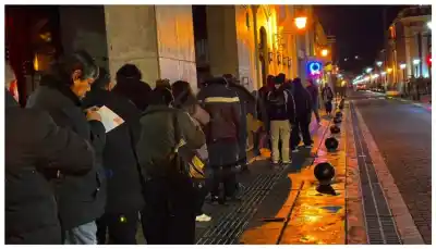 El frío no los frenó: la fila para un trabajo en Salta que expone una dura realidad