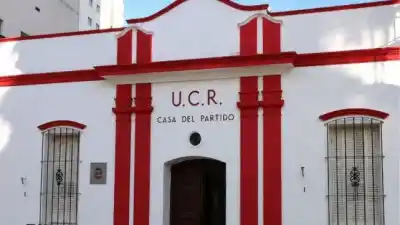 La UCR entrerriana define su futuro: reforma de mandatos y diagnóstico político en Villaguay