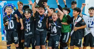 El futsal riogalleguense hace historia: Vasco Futsal se quedó con el Nacional Sur C11