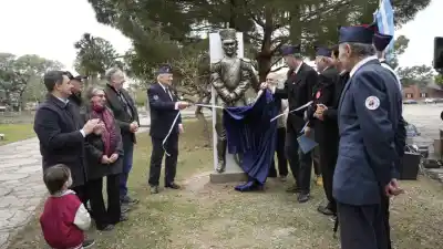 Homenaje a San Martín: así quedó el nuevo Paseo de los Granaderos en Villa María