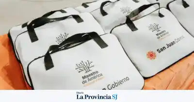 San Juan aprobó la compra de 50.000 computadoras: ¿alcanzará para todos los alumnos?