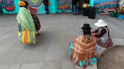 Polémica en Bolivia: proponen esterilización forzada para mujeres en situación de calle