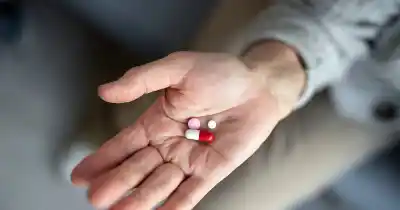 El drama silencioso de los chicos y los psicofármacos: ¿receta o automedicación?