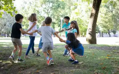 Un domingo inolvidable para los chicos: la Catedral de Jujuy organiza una tarde de juegos en Plaza Belgrano