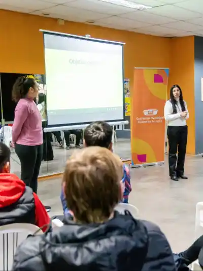 ¿Qué aprendieron en Arroyito para proteger a los más chicos?