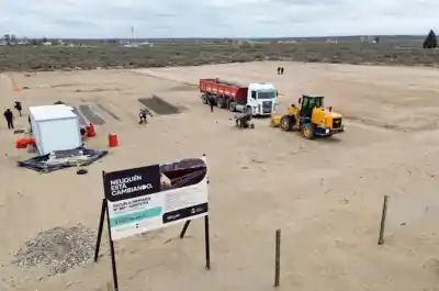 Arrancaron las obras de la nueva escuela 267 en Arroyito: ¿qué tendrá el edificio que reemplazará a la casilla?