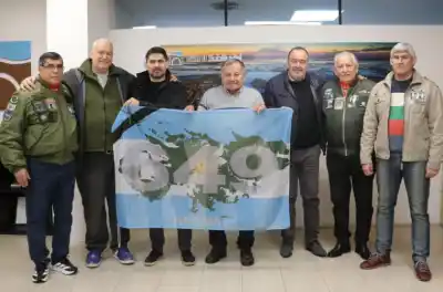 El emotivo gesto de los veteranos de Malvinas que emocionó a las autoridades del Túnel Subfluvial