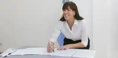 El plan de Julieta Corroza contra la violencia digital que podría cambiar las reglas del juego en Internet