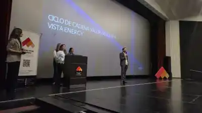 Vista Energy revela sus planes de contratación ante más de 100 pymes neuquinas