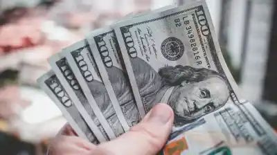 Dólar hoy: el blue perfora los $1540 y la brecha con el mayorista se achica a mínimos