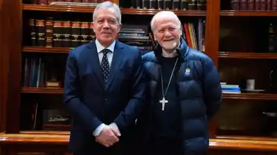 El gobernador Elías Suárez recibió al cardenal Vicente Bokalic: los temas que marcaron la agenda