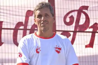A los 54 años, un histórico arquero chaqueño vuelve a las canchas: la razón que lo convenció