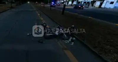 Chocó contra la ciclovía en Castañares: un policía terminó herido y buscan las causas