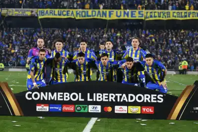 El podio auriazul: Ibarra brilló, Oviedo y Ávila lo escoltaron en el empate del Canalla