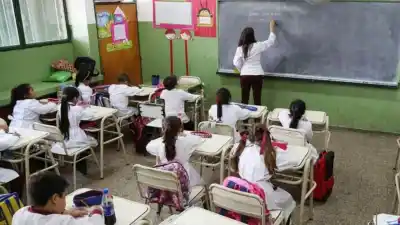 El dato que incomoda a Catamarca: 98 de cada 100 chicos terminan la primaria, pero solo 43 aprenden lo esperado