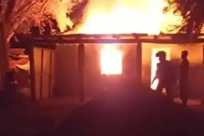 Discusión familiar terminó en llamas: la insólita escena que encontraron los bomberos