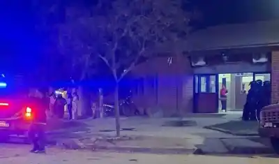 Un detenido incendió un colchón en una comisaría de Orán y el humo afectó a otros presos