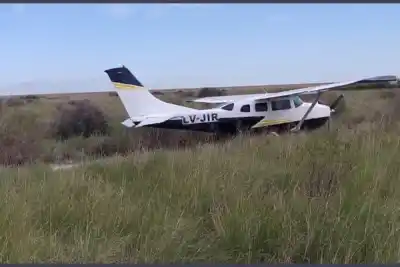 El operativo para sacar la avioneta narco de El Huaico: la trasladarán en partes