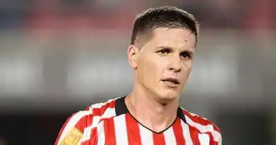 El misterio que desvela a Medina a horas del clásico: ¿juega Carrillo?