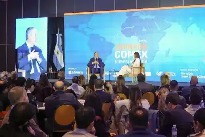 La renta petrolera no es justa con Neuquén: la provincia recibe 13 dólares por cada 100 que genera Vaca Muerta