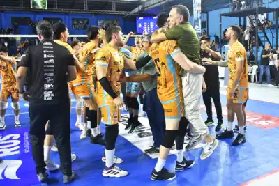 Remontada histórica en Monteros: el partido que paralizó a la ciudad y definió un sueño