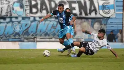 El Lobo se juega una final: Gimnasia recibe a Chaco For Ever con un árbitro que ya lo vio golear