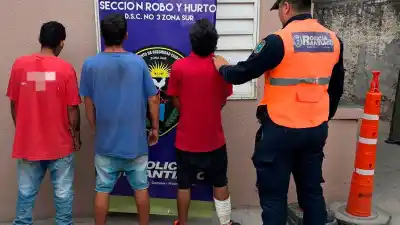Ola de robos en Añatuya: tres detenidos en allanamientos simultáneos