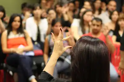 Lengua de Señas Argentina: abren inscripciones para cursos en tres localidades de Misiones
