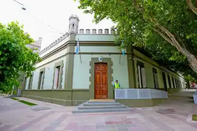 Acuerdo salarial para Comisiones de Fomento y municipios sin coparticipación: los detalles que nadie contó