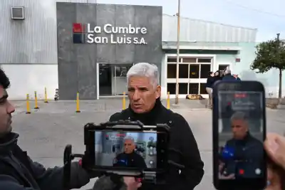 El gobernador Poggi visitó dos fábricas en Justo Daract y reveló un dato que sorprende