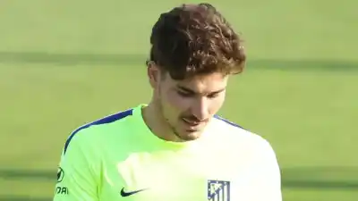 Julián Álvarez habló en el vestuario del Atlético de Madrid y pidió disculpas: qué les dijo a sus compañeros