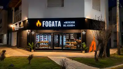 Abrió en Neuquén una carnicería que promete precios imbatibles y un sorteo que nadie esperaba