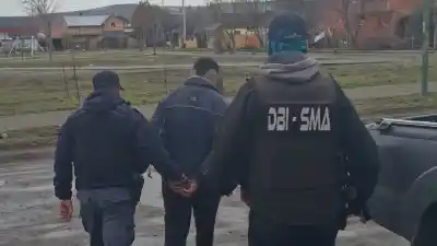 Robó con un arma con silenciador en Junín de los Andes y cayó tras un operativo en plena nieve