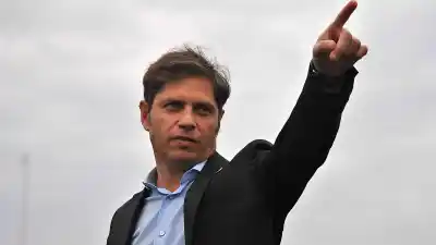 Kicillof desembarca en Chaco: acto con la CGT y presentación de su libro