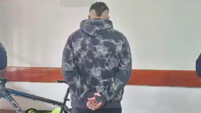 Cayó en Neuquén un sanjuanino acusado de un robo a mano armada: el hallazgo que complica su situación